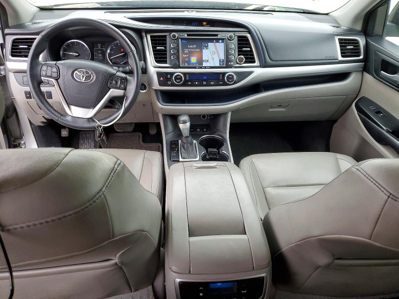 Photo 8 from auction – 2016 TOYOTA HIGHLANDER with VIN 5TDJKRFH8GS323834