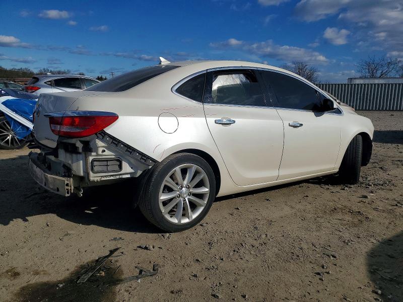 Photo 3 from auction – 2014 BUICK VERANO with VIN 1G4PS5SK5E4158589