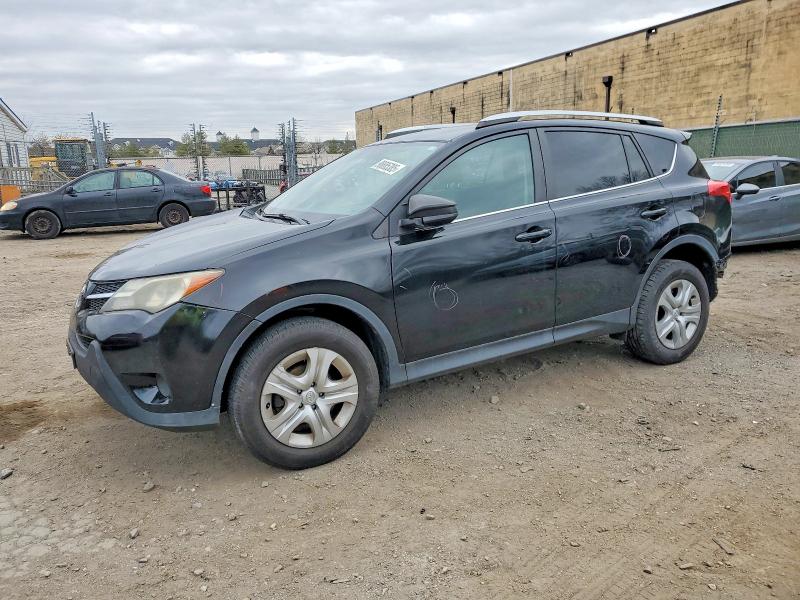 TOYOTA RAV4 LE 2015 with VIN 2T3BFREV0FW233560 - Photo from auction