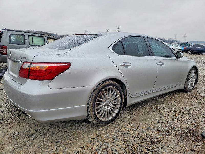 Photo 3 from auction – 2011 LEXUS LS 460 with VIN JTHBL5EF1B5101823