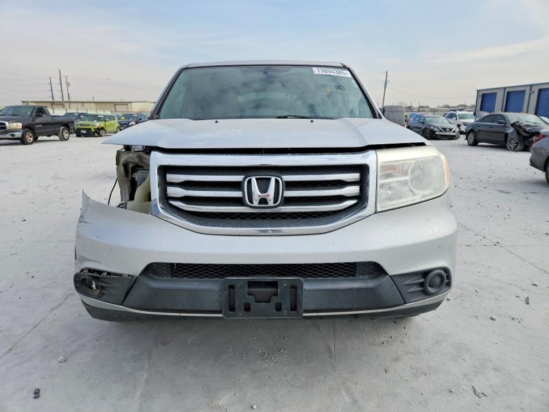 Photo 5 from auction – 2015 HONDA PILOT LX with VIN 5FNYF3H28FB023464