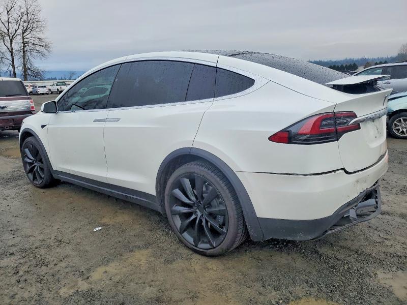 Photo 2 from auction – 2020 TESLA MODEL X with VIN 5YJXCBE21LF249506