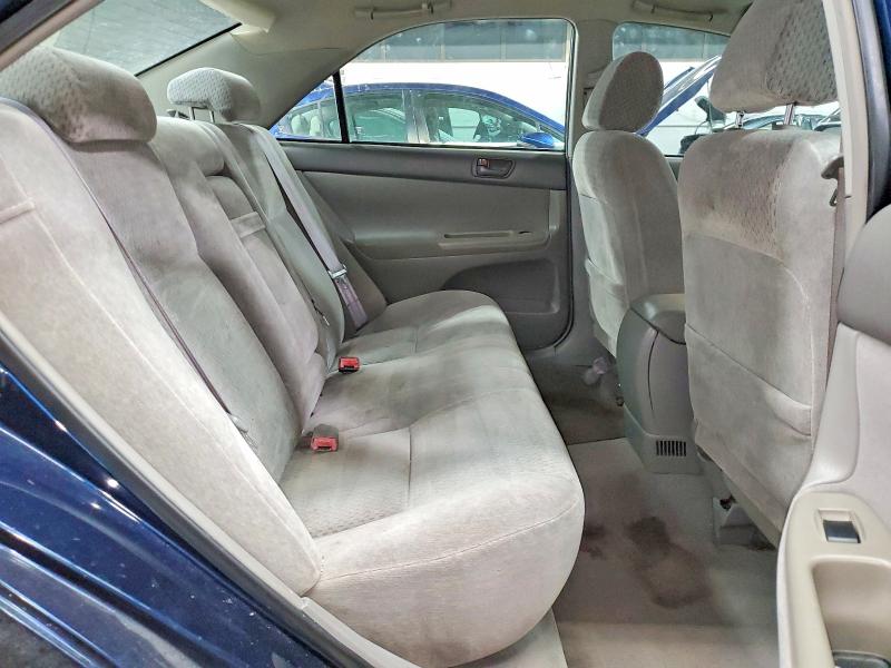 Photo 10 from auction – 2002 TOYOTA CAMRY LE with VIN 4T1BE32K42U630010