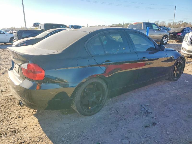 Photo 3 from auction – 2007 BMW 335 I with VIN WBAVB73557VF50291