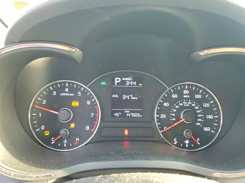 Photo 9 from auction – 2018 KIA FORTE LX with VIN 3KPFK4A76JE206391