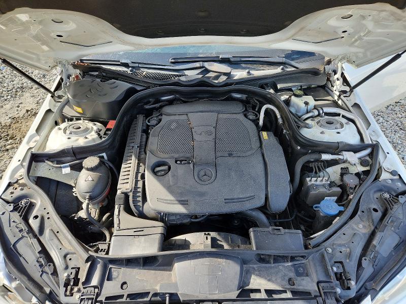 Photo 11 from auction – 2016 MERCEDES-BENZ E with VIN WDDHF5KB0GB273215