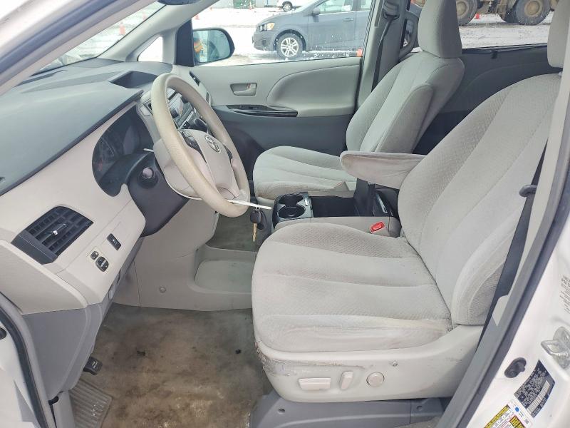 Photo 7 from auction – 2012 TOYOTA SIENNA LE with VIN 5TDKK3DC0CS203156