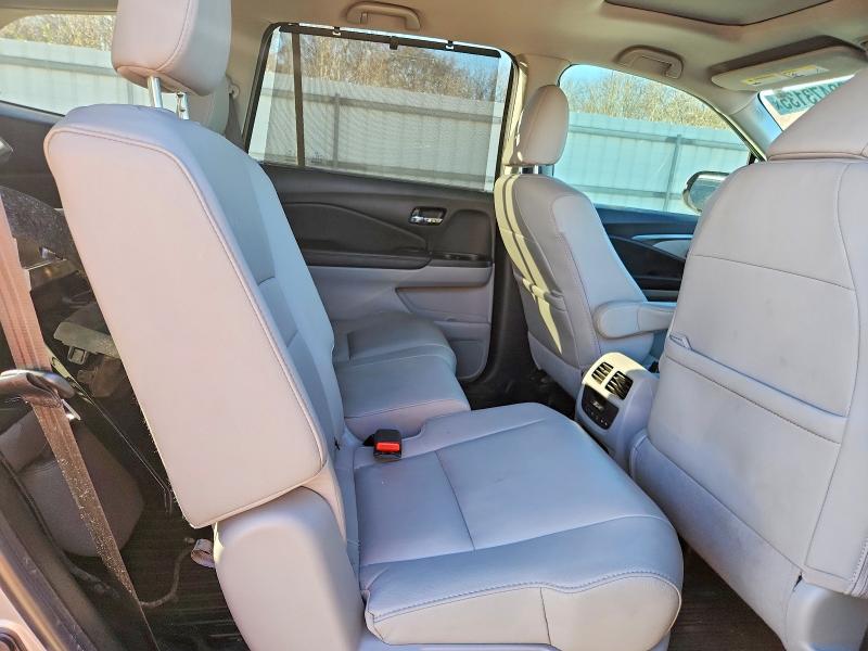 Photo 11 from auction – 2021 HONDA PILOT with VIN 5FNYF5H21MB004084