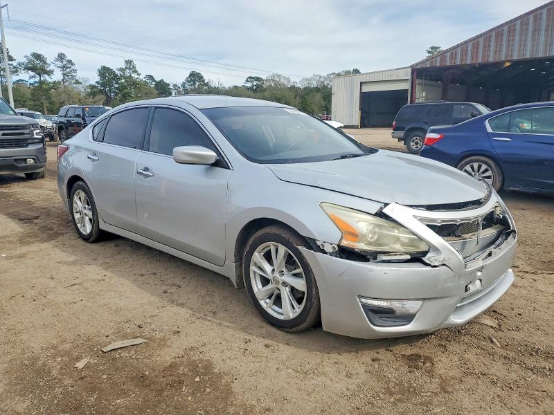 Photo 4 from auction – 2013 NISSAN ALTIMA with VIN 1N4AL3AP0DN522635