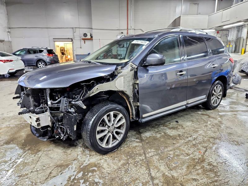 NISSAN PATHFINDER 2014 with VIN 5N1AR2MM0EC633263 - Photo from auction