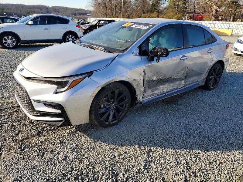 TOYOTA COROLLA 2024 with VIN JTDBCMFE2R3038318 - Photo from auction