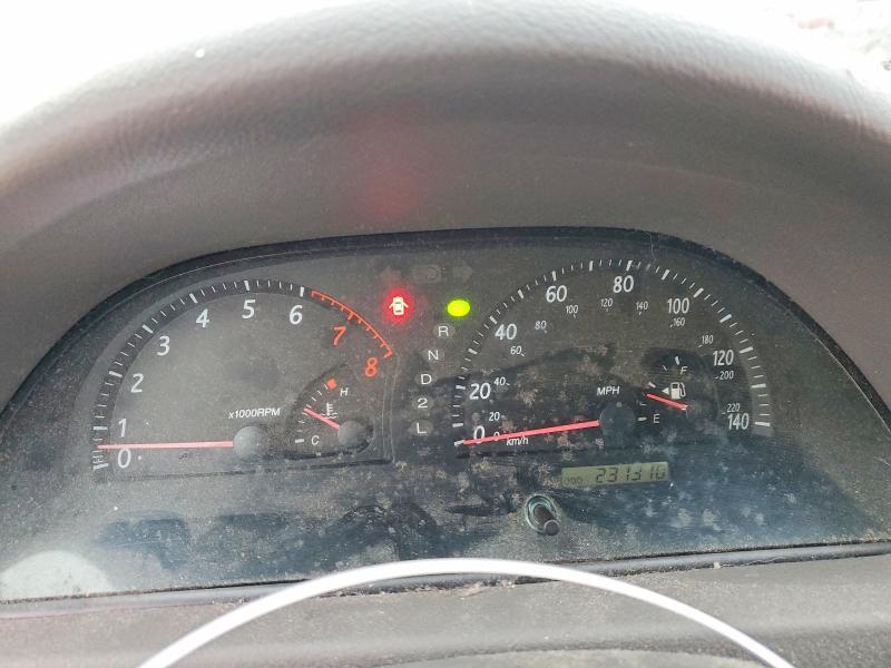 Photo 9 from auction – 2004 TOYOTA CAMRY LE with VIN 4T1BE32K04U351785