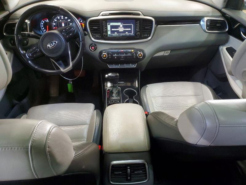 Photo 8 from auction – 2016 KIA SORENTO SX with VIN 5XYPKDA52GG067195