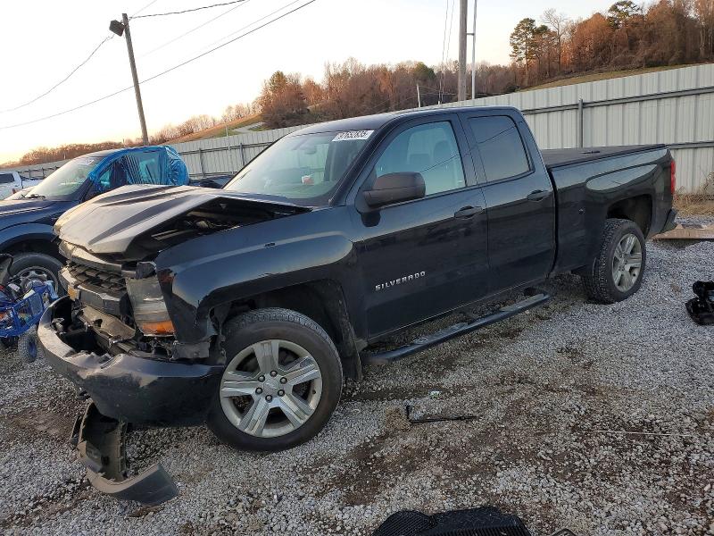 CHEVROLET SILVERADO 2017 with VIN 1GCRCPEH8HZ255122 - Photo from auction