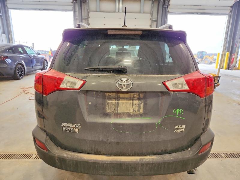 Photo 6 from auction – 2014 TOYOTA RAV4 XLE with VIN JTMRFREV2ED078410