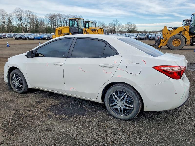 Photo 2 from auction – 2017 TOYOTA COROLLA with VIN 5YFBURHE3HP581819
