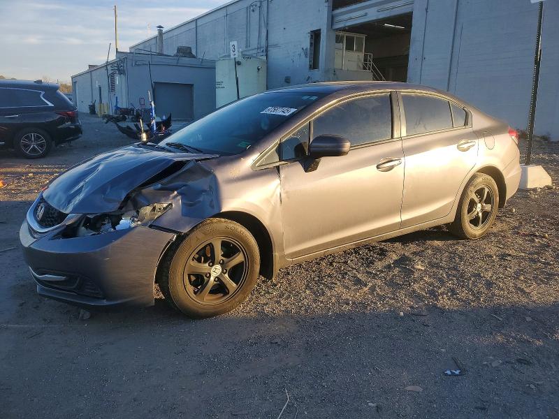 HONDA CIVIC 2015 with VIN 19XFB2F71FE046750 - Photo from auction