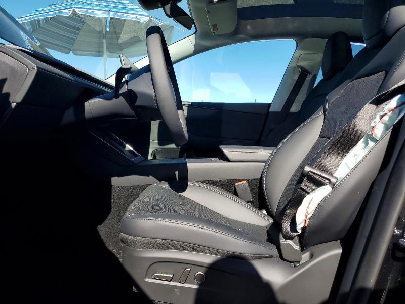 Photo 7 from auction – 2026 TESLA MODEL Y with VIN 7SAYGDED9TF444911