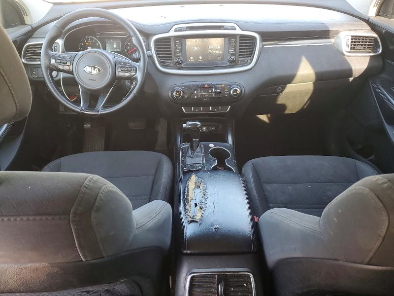 Photo 8 from auction – 2017 KIA SORENTO with VIN 5XYPG4A32HG270699