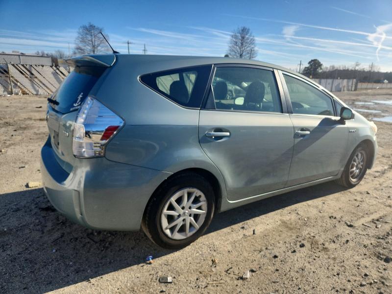 Photo 3 from auction – 2013 TOYOTA PRIUS V with VIN JTDZN3EU7D3265086