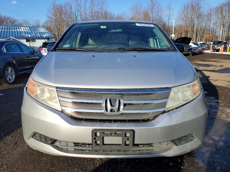 Photo 5 from auction – 2012 HONDA ODYSSEY LX with VIN 5FNRL5H20CB126771