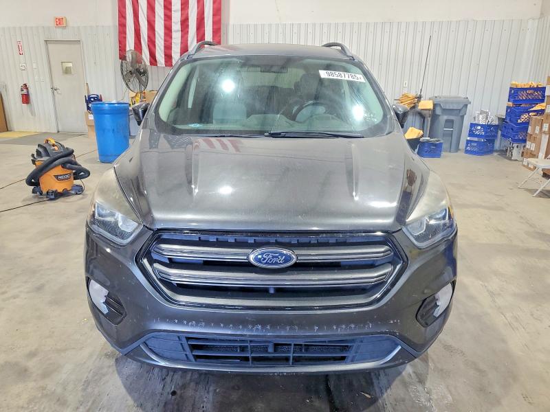 Photo 5 from auction – 2019 FORD ESCAPE SEL with VIN 1FMCU0HDXKUA50257