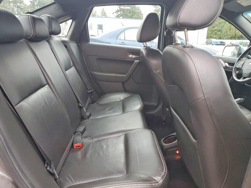 Photo 10 from auction – 2011 FORD FOCUS SEL with VIN 1FAHP3HN9BW181900