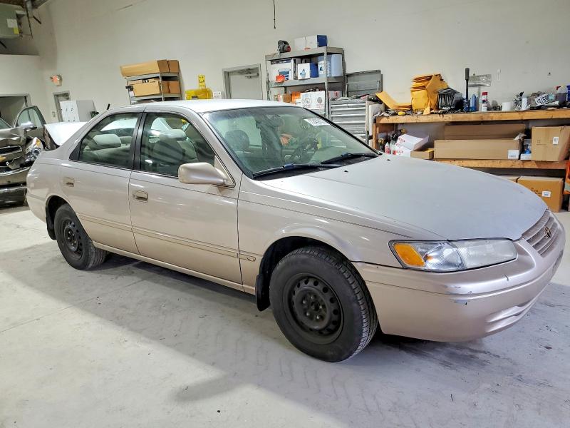 Photo 4 from auction – 1997 TOYOTA CAMRY CE with VIN 4T1BG22K1VU762960