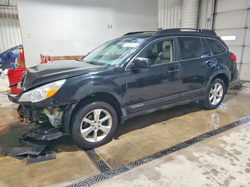 SUBARU OUTBACK 2. 2013 with VIN 4S4BRBKC0D3220756 - Photo from auction