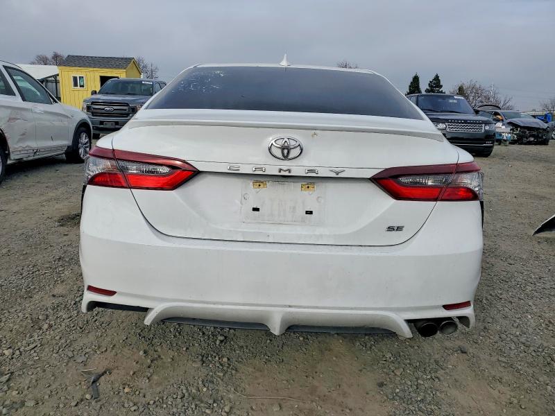 Photo 6 from auction – 2022 TOYOTA CAMRY SE with VIN 4T1G11AK5NU653548