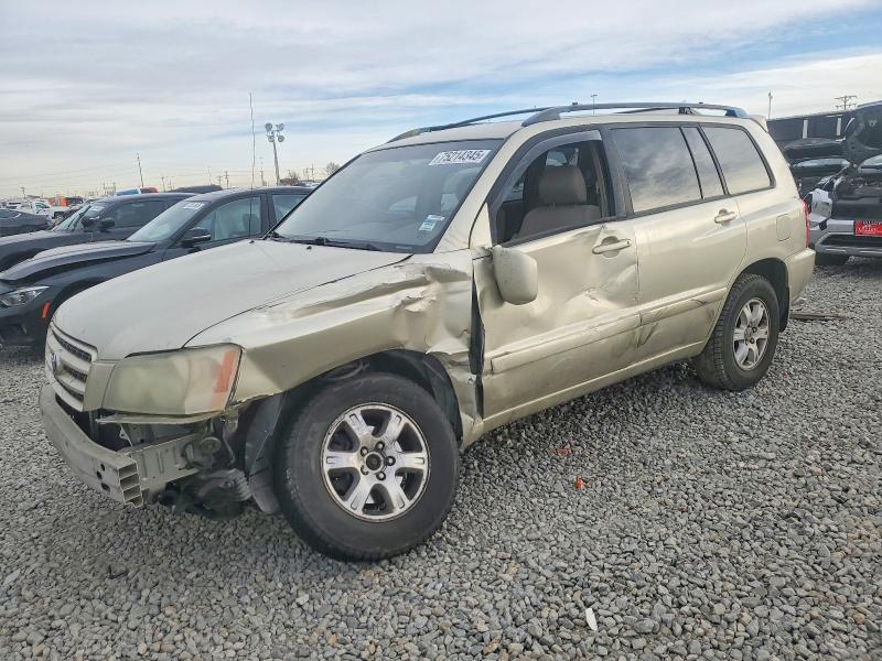 TOYOTA HIGHLANDER 2003 with VIN JTEHF21A730136047 - Photo from auction