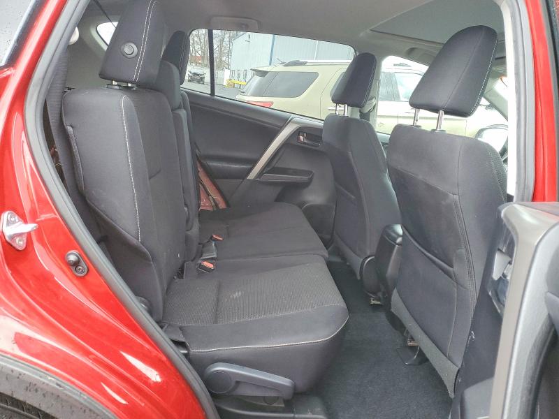 Photo 10 from auction – 2017 TOYOTA RAV4 XLE with VIN 2T3RFREV4HW631341