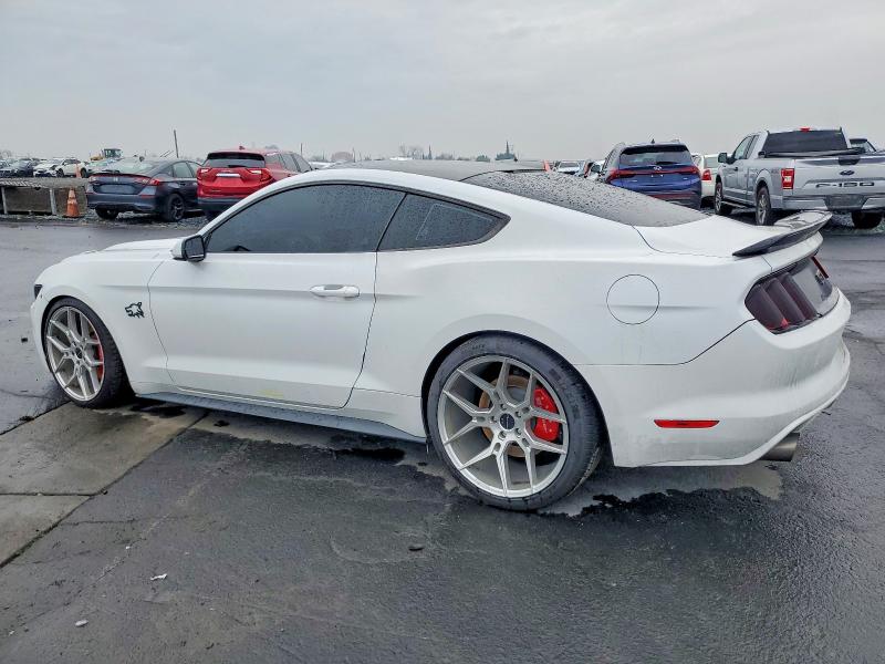 Photo 2 from auction – 2016 FORD MUSTANG with VIN 1FA6P8CF4G5261042