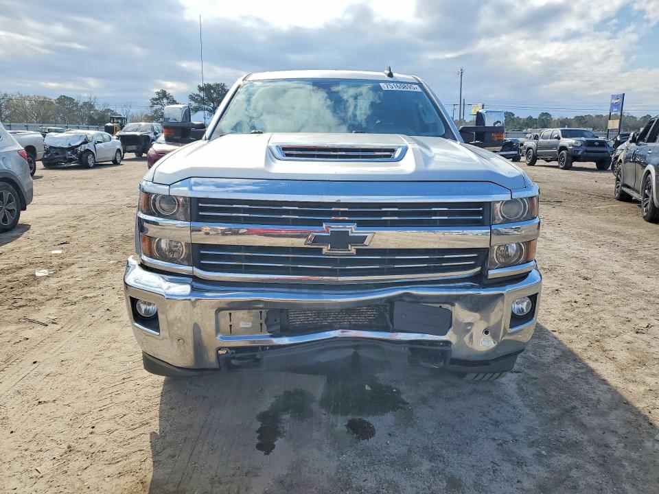 Photo 5 from auction – 2018 CHEV SILVERADO with VIN 1GC1KWEY0JF128995