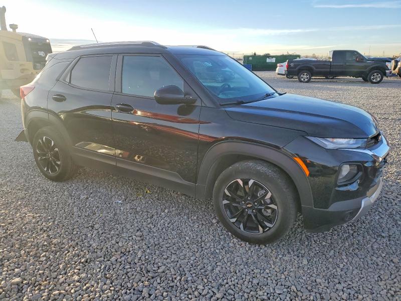 Photo 4 from auction – 2023 CHEVROLET TRAILBLAZE with VIN KL79MPS21PB159169