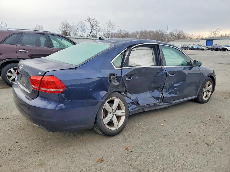 Photo 3 from auction – 2012 VOLKSWAGEN PASSAT SE with VIN 1VWBP7A33CC102334