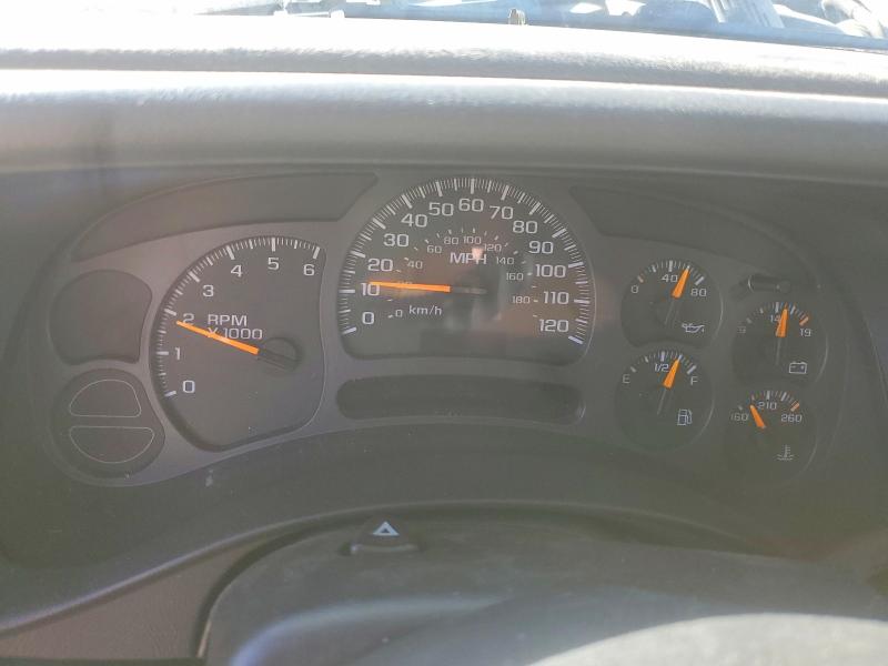 Photo 9 from auction – 2003 CHEVROLET AVALANCHE with VIN 3GNEK13T73G187885