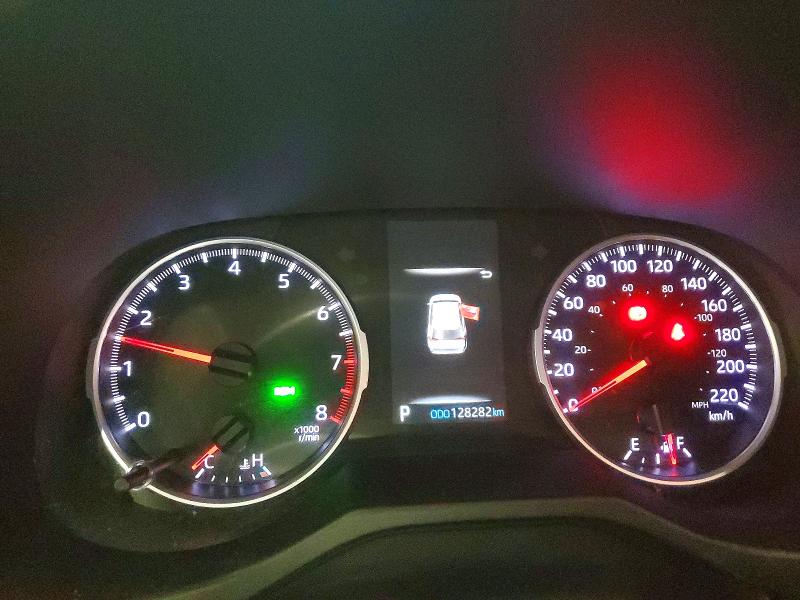 Photo 9 from auction – 2019 TOYOTA RAV4 LE with VIN 2T3B1RFV4KC052650