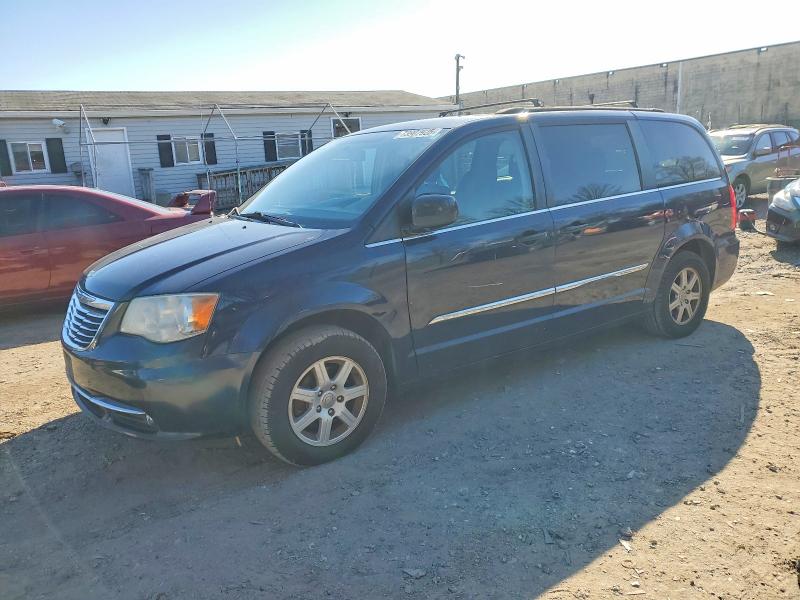CHRYSLER TOWN & COU 2012 with VIN 2C4RC1BG9CR386734 - Photo from auction