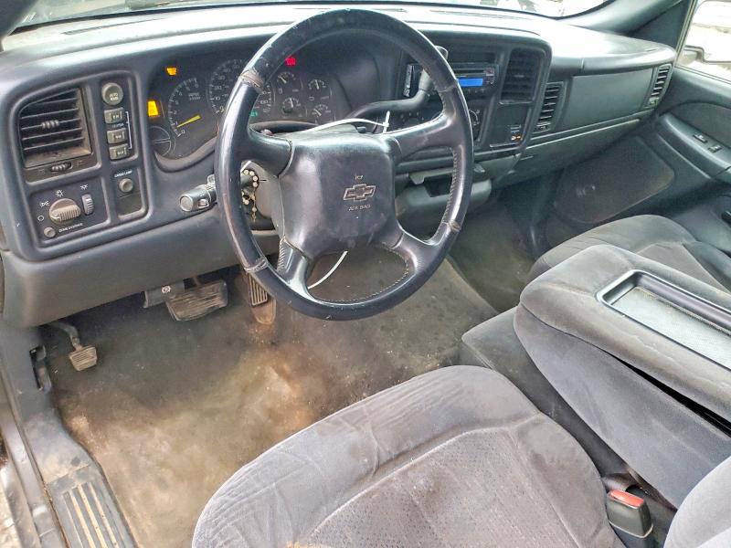 Photo 8 from auction – 2000 CHEVROLET SILVERADO with VIN 1GCEK19T5YE276708