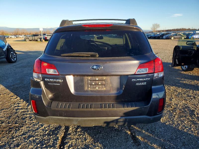 Photo 6 from auction – 2013 SUBARU OUTBACK with VIN 4S4BRBGC9D3221557