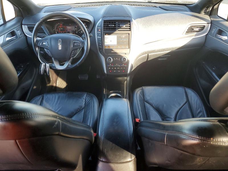 Photo 8 from auction – 2017 LINCOLN MKC SELECT with VIN 5LMCJ2C98HUL08448