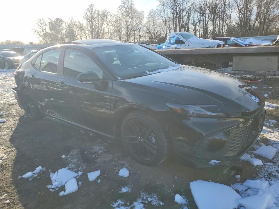 Photo 4 from auction – 2026 TOYOTA CAMRY with VIN 4T1DAACK2TU244985
