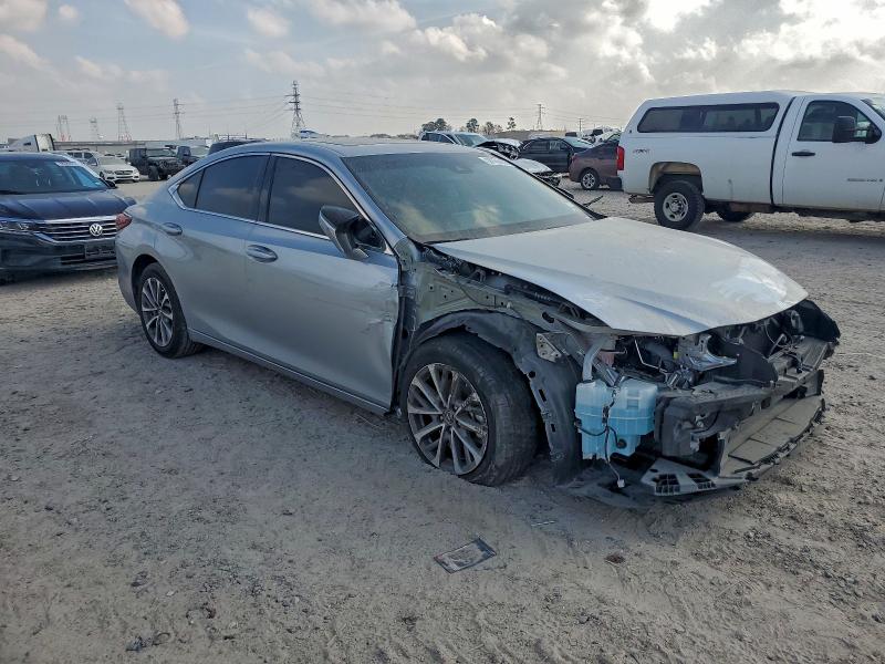 Photo 4 from auction – 2022 LEXUS ES 350 BAS with VIN 58ADZ1B10NU135230