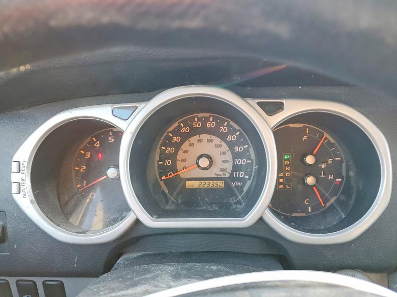 Photo 9 from auction – 2005 TOYOTA 4RUNNER SR with VIN JTEZU14R658023846