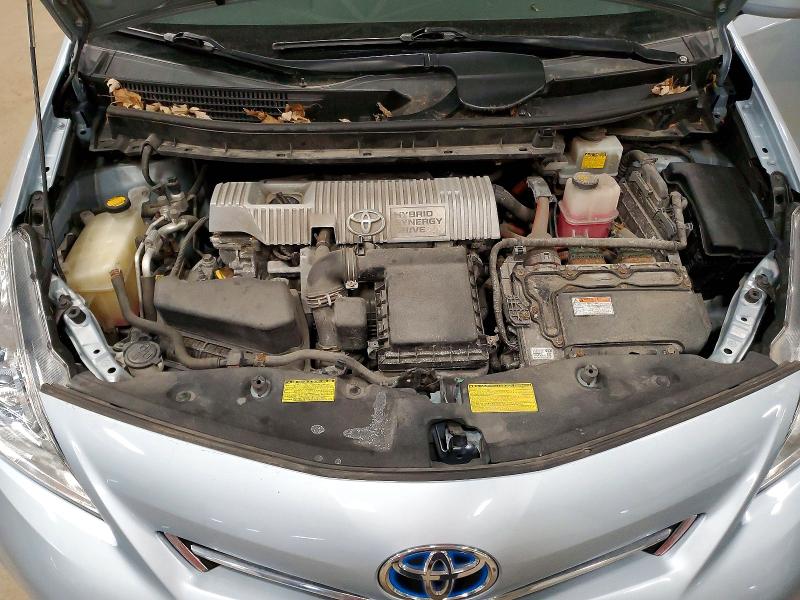 Photo 11 from auction – 2013 TOYOTA PRIUS V with VIN JTDZN3EU3D3261990