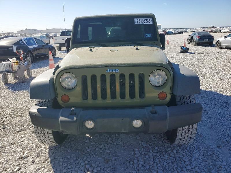 Photo 5 from auction – 2013 JEEP WRANGLER U with VIN 1C4BJWDG5DL654710