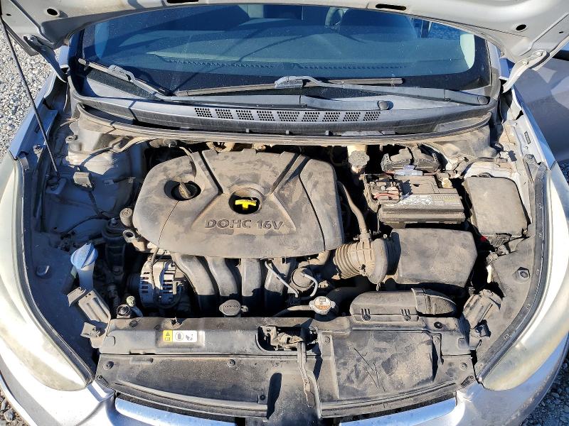 Photo 11 from auction – 2016 HYUNDAI ELANTRA with VIN 5NPDH4AE4GH663709