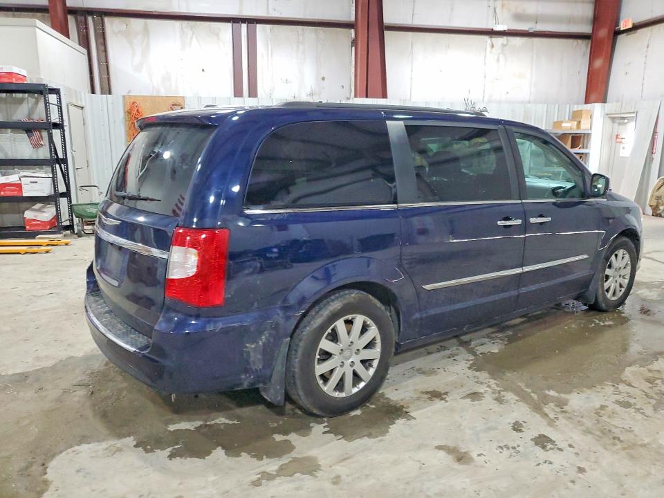 Снимка 3 от търг – 2016 CHRYSLER TOWN & COUNTRY с VIN 2C4RC1BG1GR254007