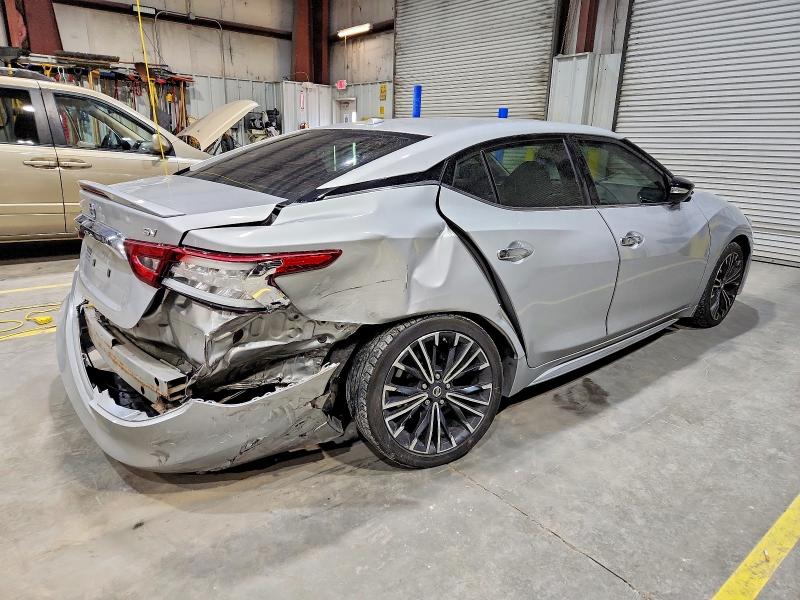 Photo 3 from auction – 2017 NISSAN MAXIMA with VIN 1N4AA6AP2HC387781